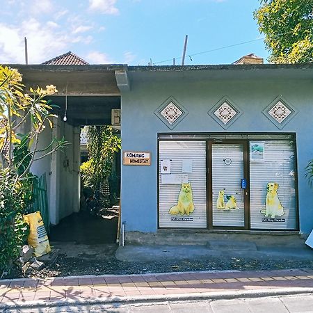 Komang Homestay Амед Экстерьер фото