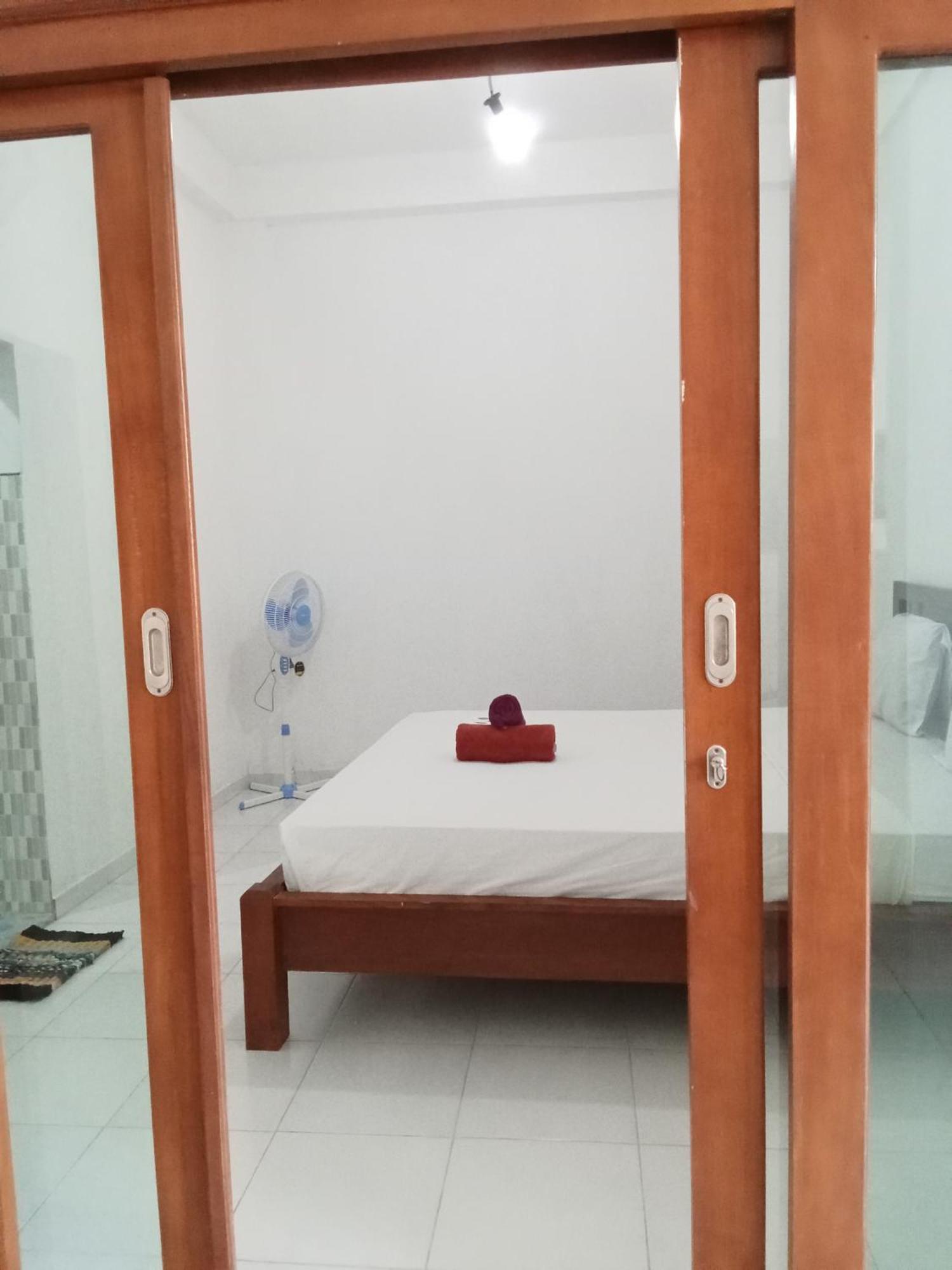 Komang Homestay Амед Экстерьер фото