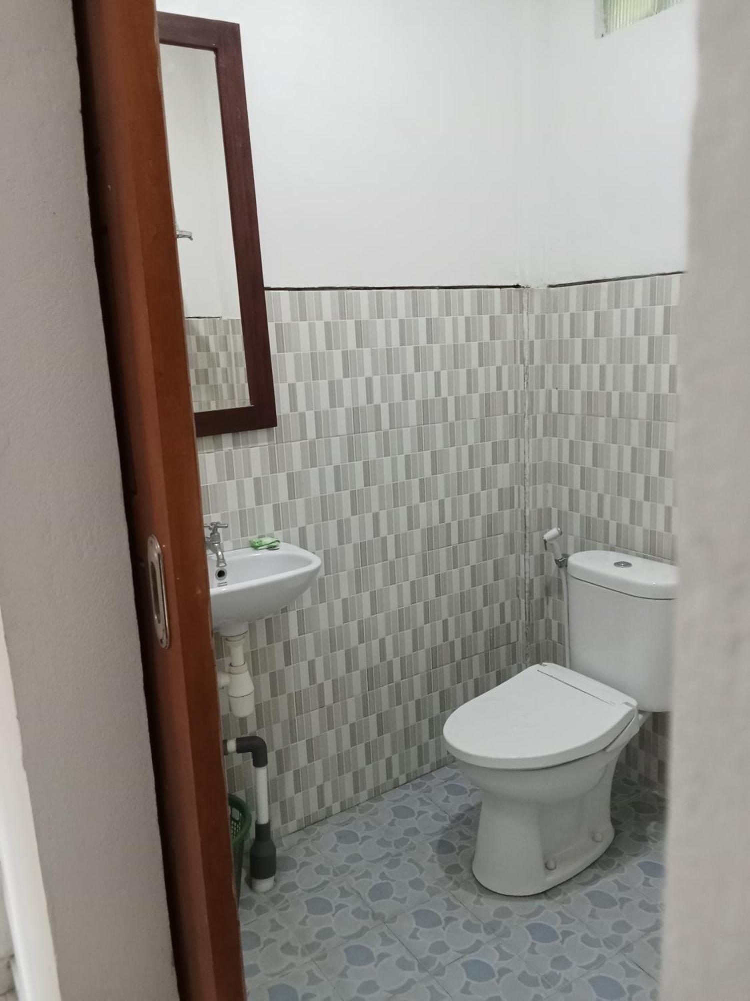Komang Homestay Амед Экстерьер фото
